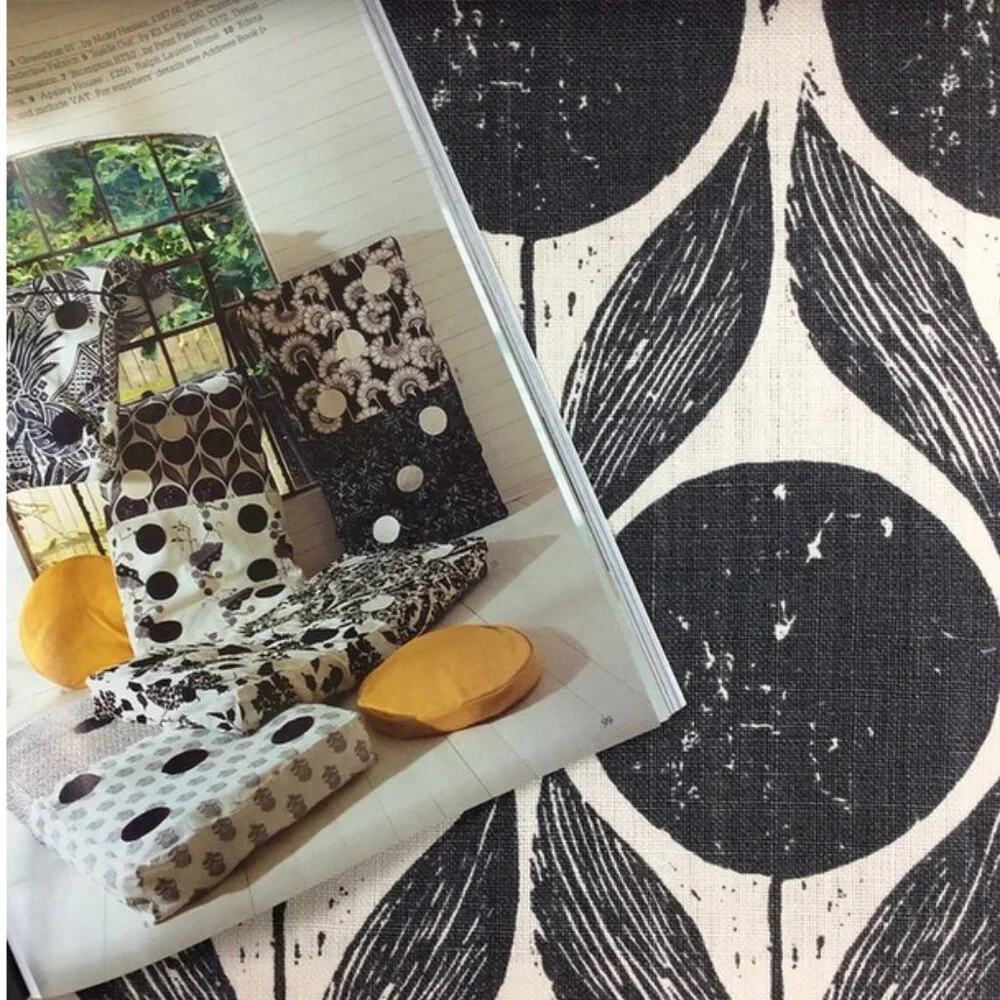 ROMO / Orvieto Collection Suvi Wallpaper - 3 rolls